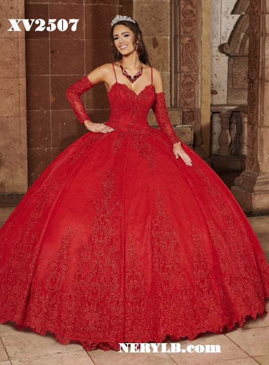 XV2507 Quinceañera