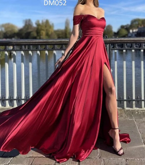 DM52 Bridesmaid dress off shoulder satin/ Vestido Dama satin hombros descubiertos