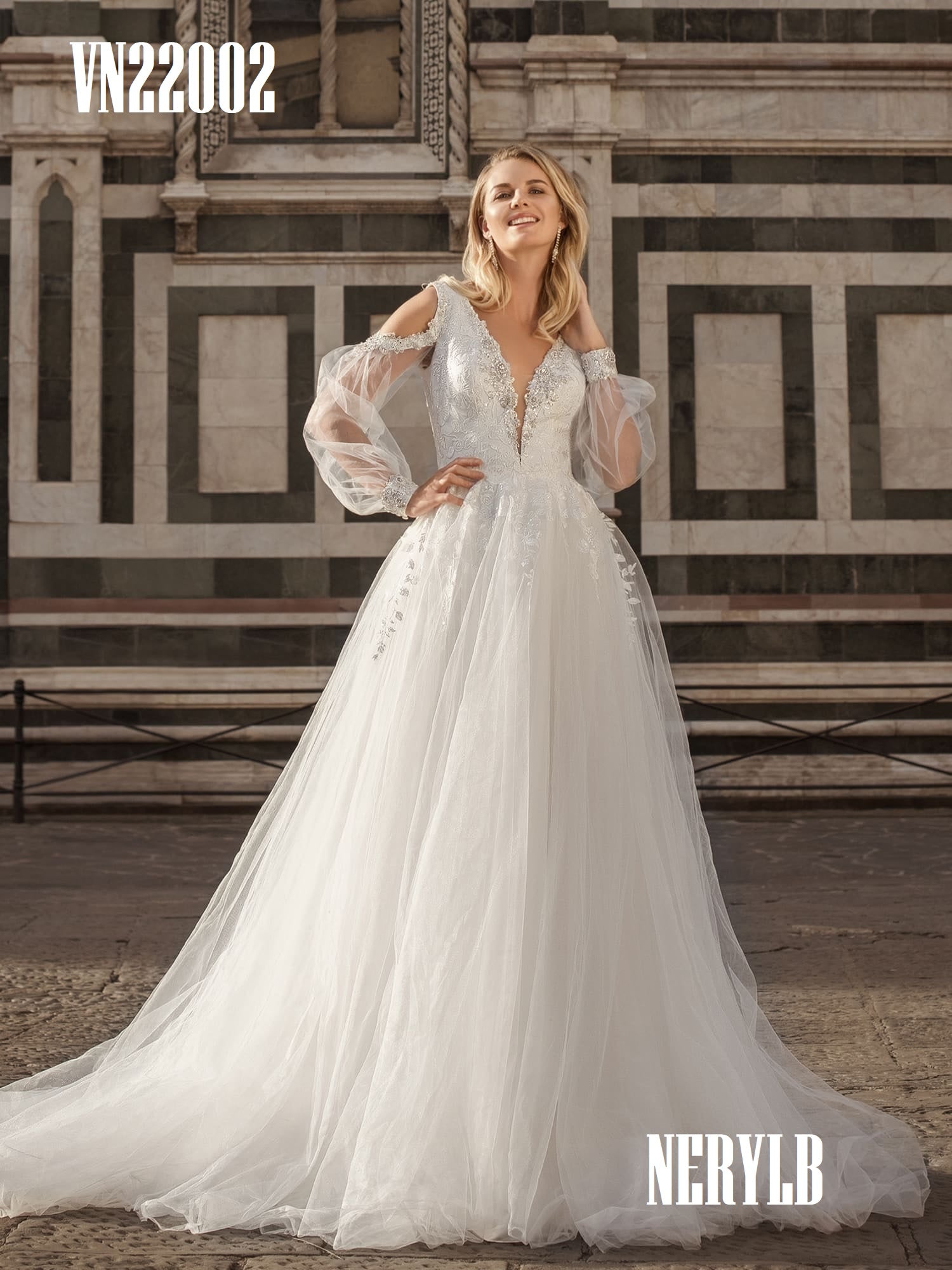 Renaissance style hot sale wedding dress