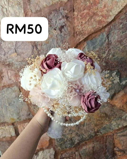 RM50 Ramo Novia/ Bouquet