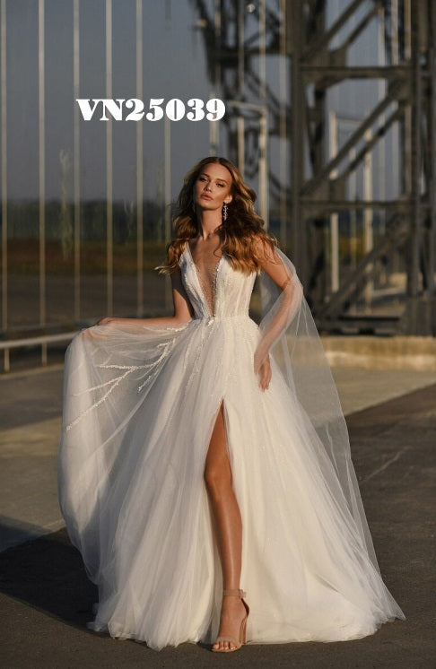 VN25039 Wedding Dress /Vestido de Novia