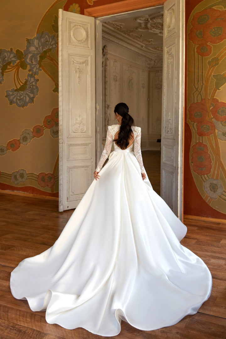 VN23009 Wedding dress satin skirt/ Vestido de Novia falda de satin