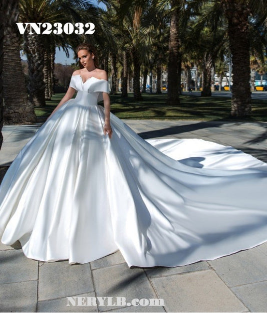 VN23032 satin wedding dress / Vestido de novia falda satin