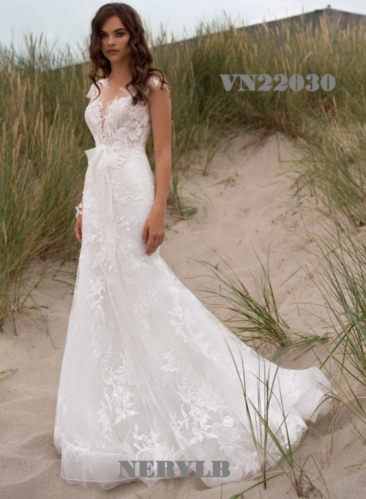 VN22030 Fitted dress / Vestido de Novia Ajustado