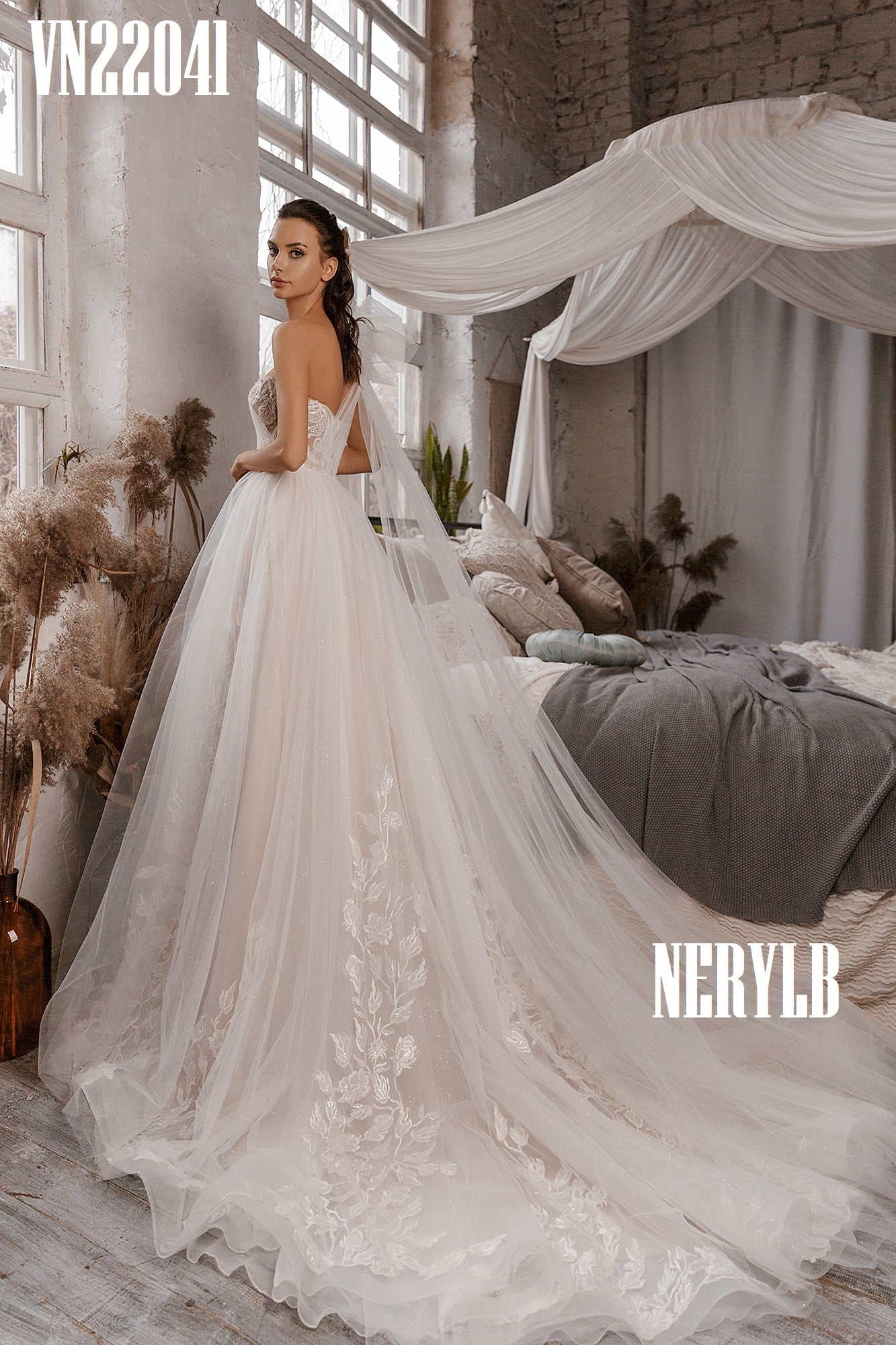 VN22041 One Shoulder Wedding Dress /Vestido de Novia a un hombro