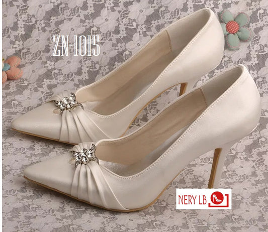 Elegant Bridal Pumps  /Zapatillas de Novia de punta ZN-1015