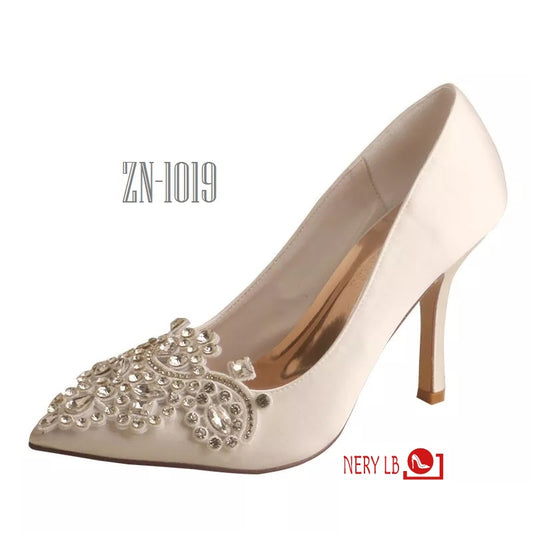 Bridal Pumps with Crystal Applique/Zapatillas de Novia con Aplicación Cristales ZN-1019